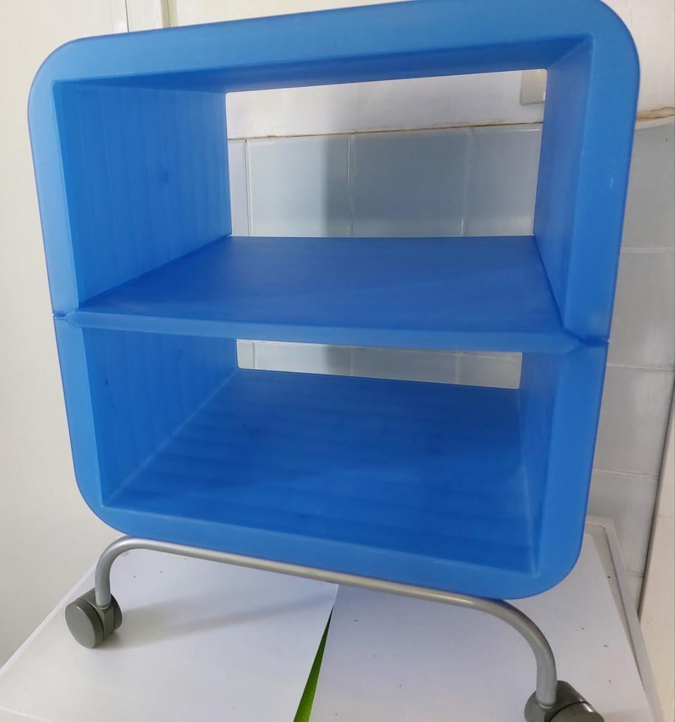 Rare : table de nuit design ikea cube plastique, Maison & Meubles, Enlèvement, Utilisé