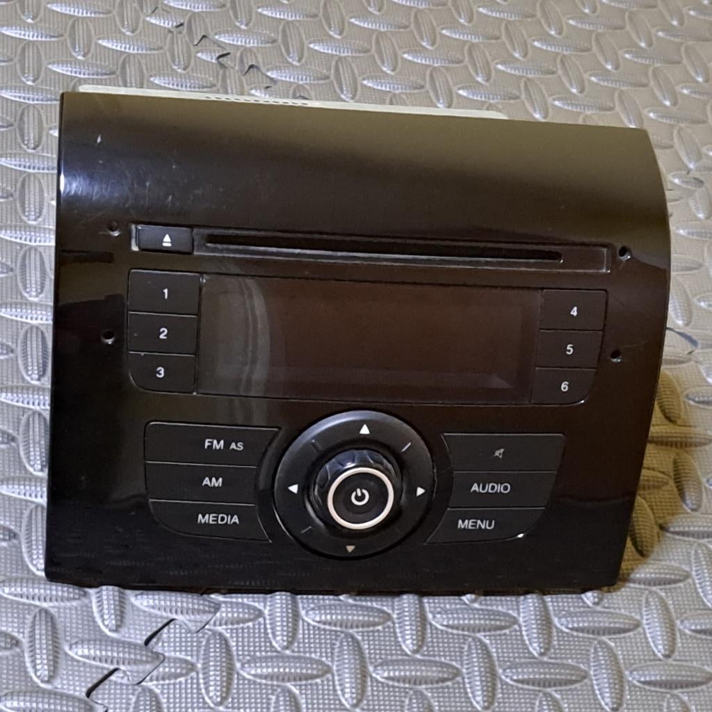 Radio-lecteur CD Fiat Ducato/Citroën Jumper/Peugeot Bo, TV, Hi-fi & Vidéo, Radios, Utilisé, Radio, Avec lecteur de CD, Enlèvement ou Envoi