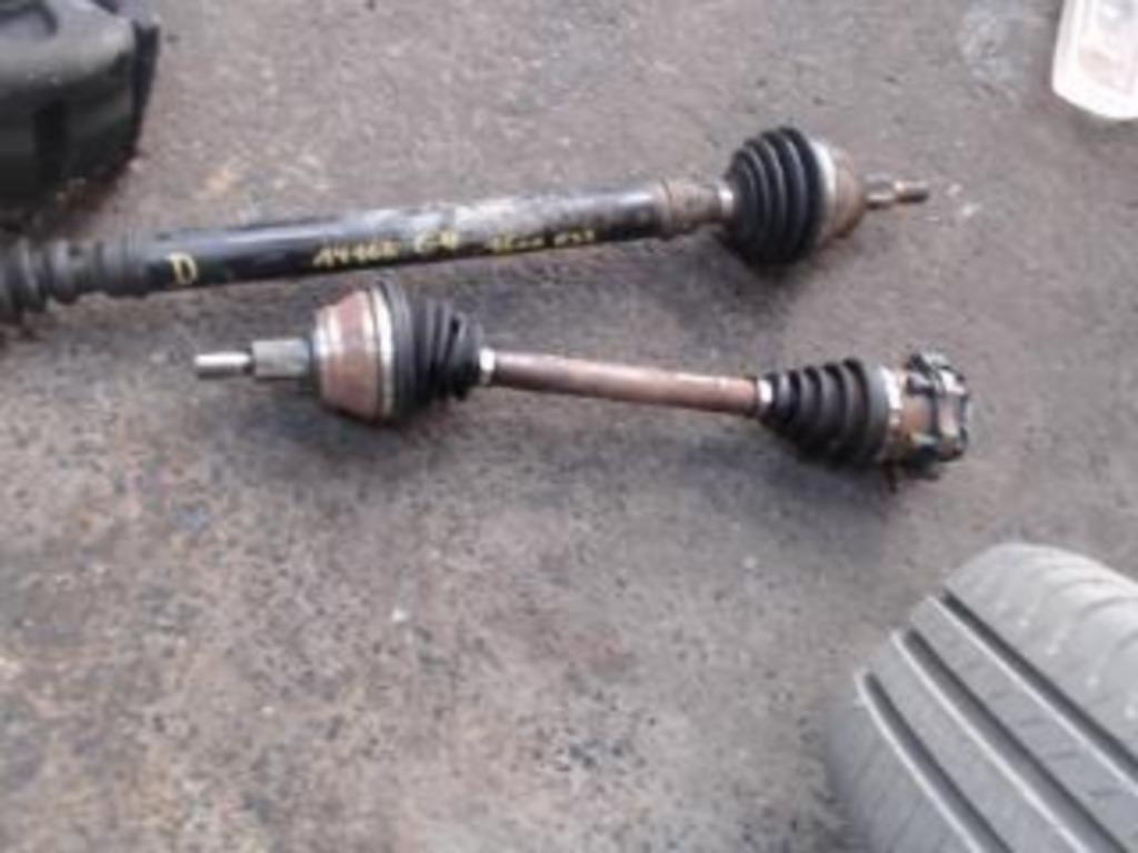 Cardan droit VW Golf 4 1.6i 77kw 1998-2005 LP/14166, Enlèvement ou Envoi, Utilisé