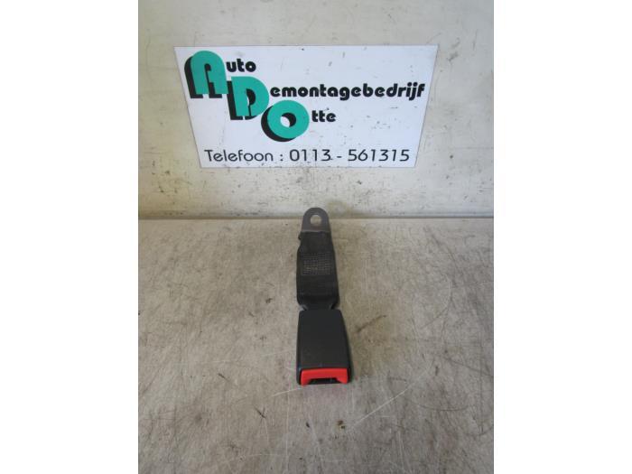 Insertion ceinture de sécurité arrière gauche d'un Fiat S, -, 3 mois de garantie, Utilisé, Fiat