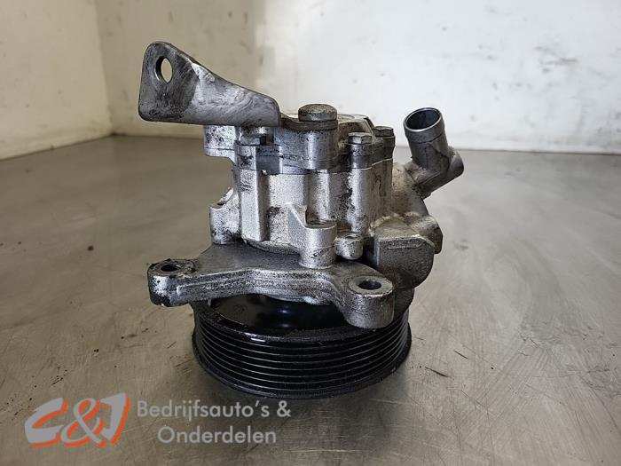 Pompe direction assistée d'un Mercedes Vito, Autos : Pièces & Accessoires, 3 mois de garantie, Utilisé, -, -