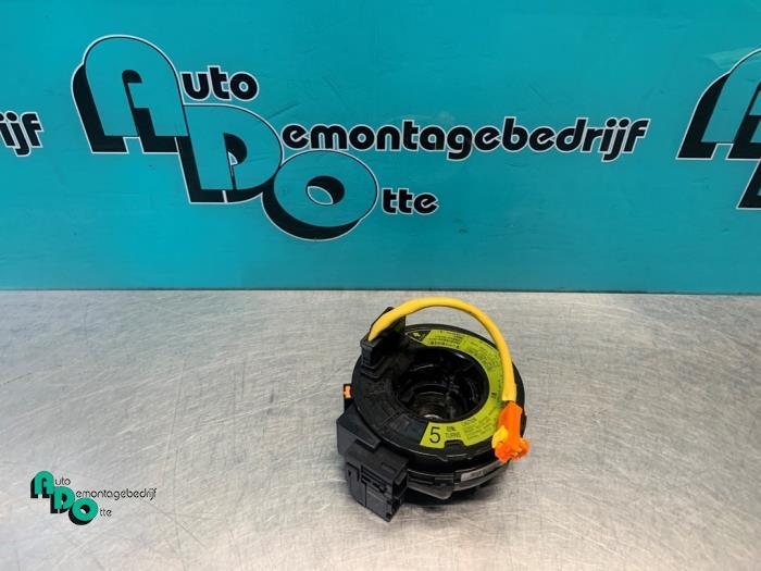 Klokveer Airbag van een Toyota Yaris (Yaris 1 02-), Gebruikt, -, -, Ophalen of Verzenden