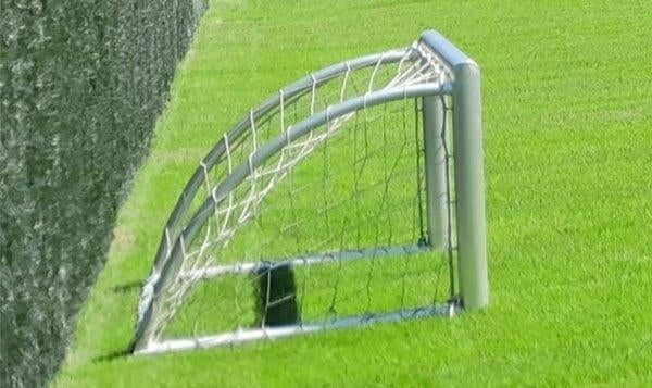 Minivoetbal goals te huur, Hobby & Loisirs créatifs, Articles de fête | Location, Enlèvement