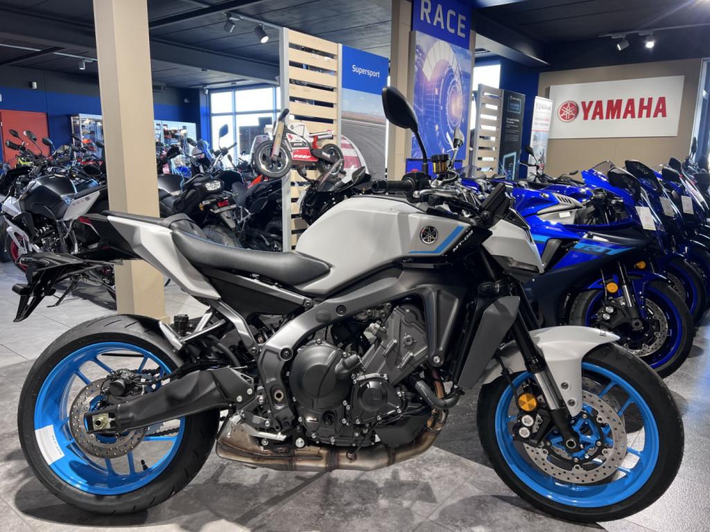 Yamaha MT-09, Motos, Motos | Yamaha, Entreprise, Plus de 35 kW, 900 cm³, Naked bike