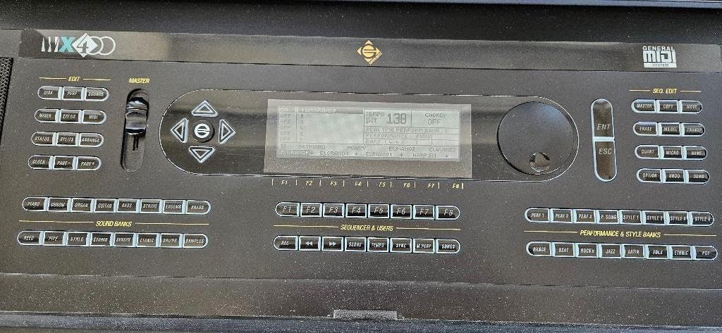 Piano, Muziek en Instrumenten, Piano's, Ophalen, Gebruikt, Zwart, Digitaal