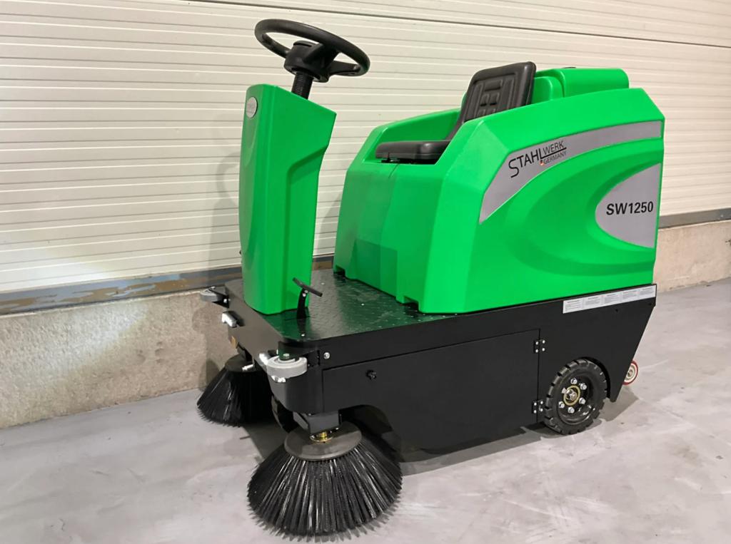 Veegmachine 1250mm werkbreedte, Ophalen