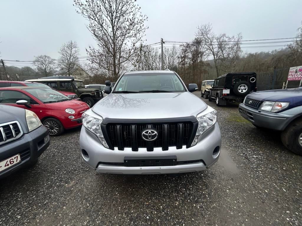 TOYOTA LAND CRUISER  2.8 boîte auto  tva déductible.