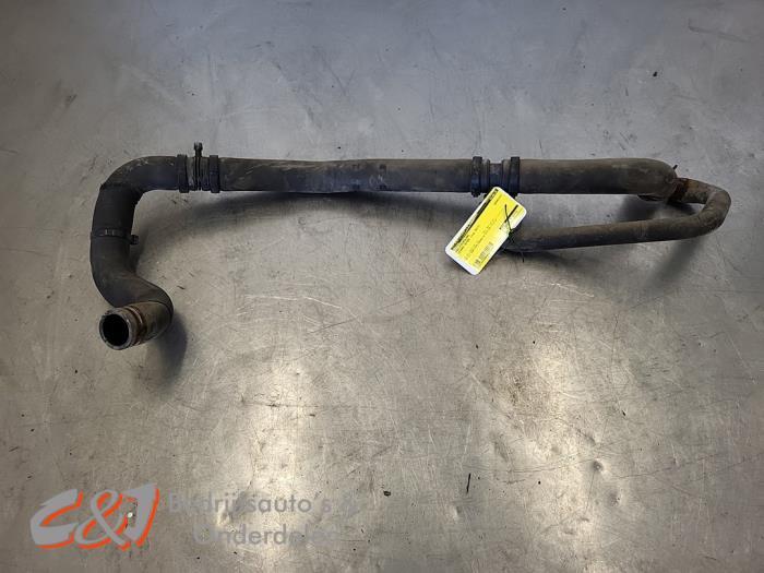 Tuyau radiateur d'un Nissan NV400, Autos : Pièces & Accessoires, -, 3 mois de garantie, Utilisé, -