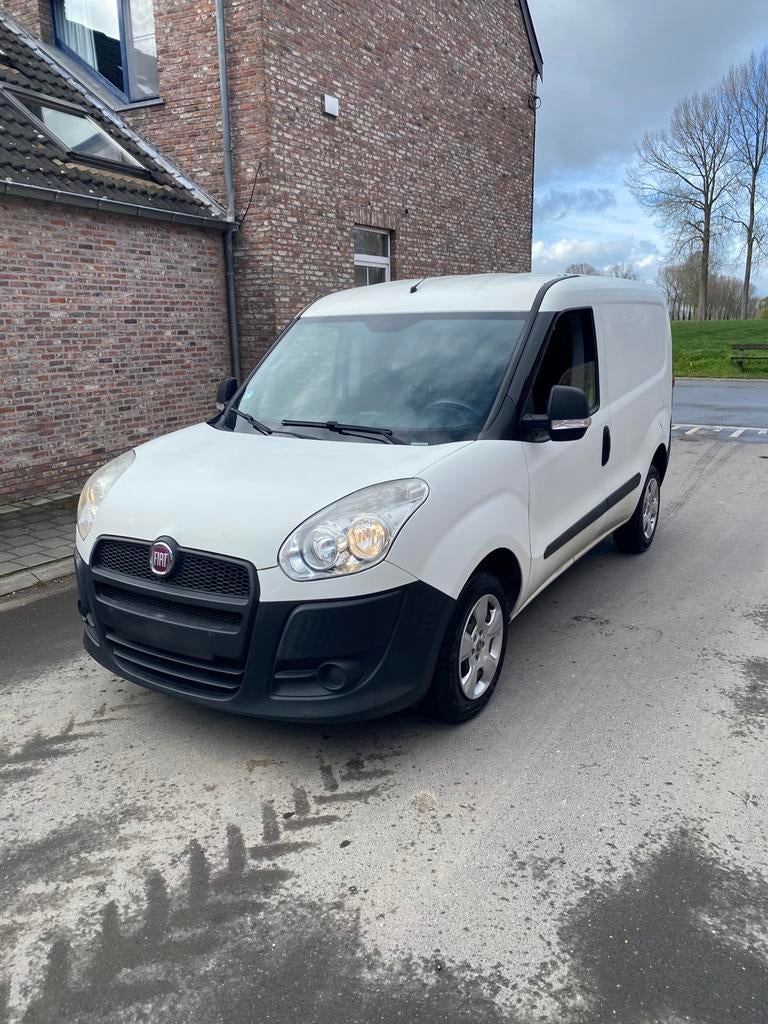 Fiat Doblo utilitaire léger 2014 Euro5b 120.000km 1.3 diesel, Autos, Camionnettes & Utilitaires, Euro 5, Achat, Particulier, 55 kW