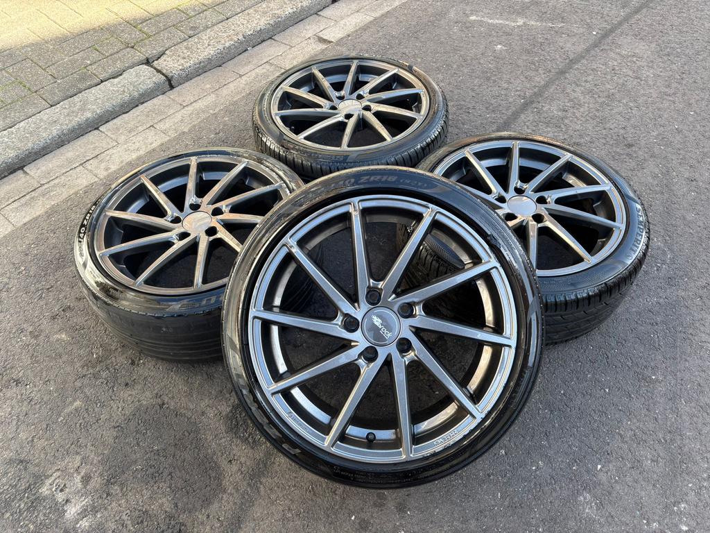 Vossen 18inch 5x112 velgen met banden, Auto-onderdelen, Banden en Velgen, Ophalen, 18 inch, Banden en Velgen