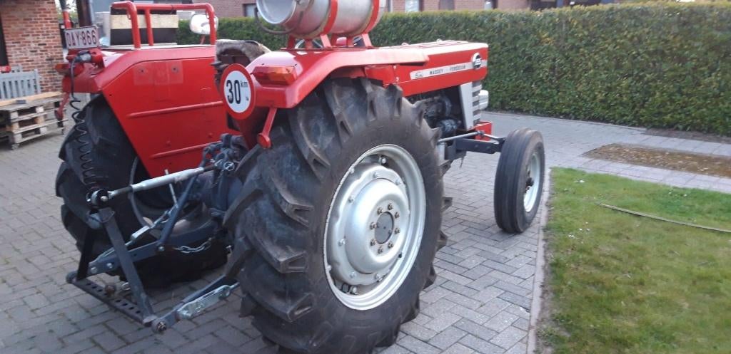 Massey Ferguson tractor – prijs overeen te komen, Zakelijke goederen, Landbouw | Tractoren, Massey Ferguson, Oldtimer, Ophalen