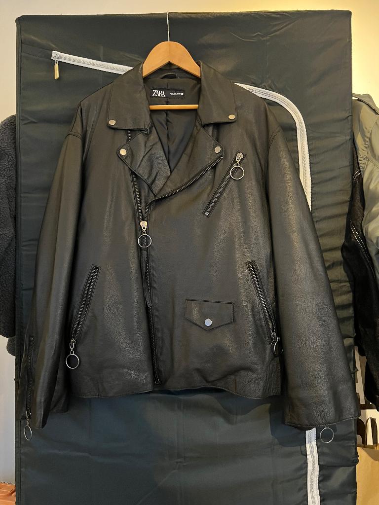 Veste Zara en cuir d’agneau taille L, Neuf, Taille 52/54 (L), Noir, Enlèvement ou Envoi