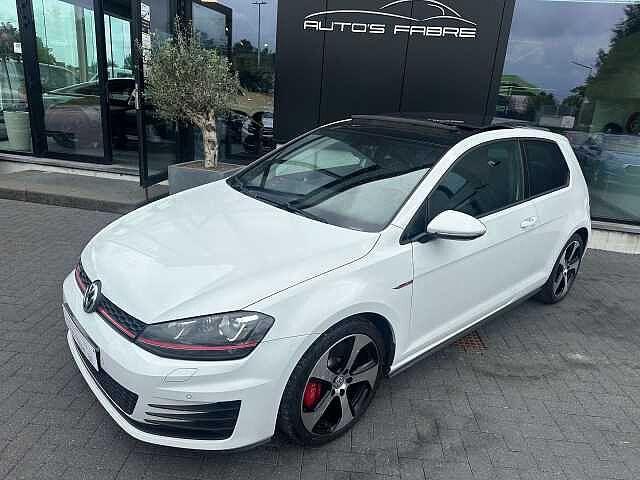 Volkswagen Golf GTI 20 GTI DSG Performance 19999 euro =, Autos, Achat, Euro 6, Noir, https://public.car-pass.be/vhr/bfecebc9-c4b9-4e05-a98f-6f67a91d1da9