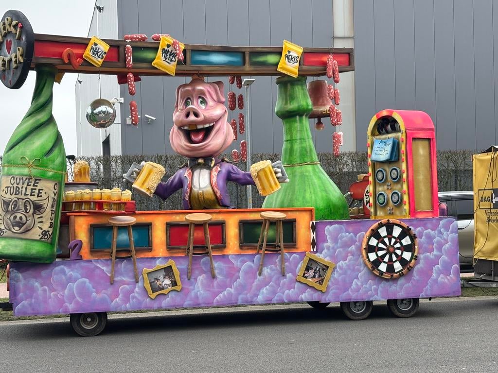 Carnaval wagen, Ophalen, Zo goed als nieuw