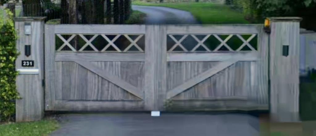 Houten draaipoort padouk, Jardin & Terrasse, 200 cm ou plus, Portail battant, Enlèvement, 100 à 150 cm