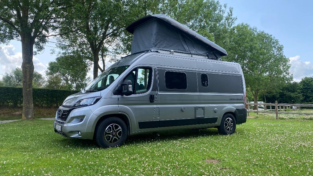 Hymer camper Grand Canyon met slaapdak, Caravans en Kamperen, Automaat, Chemisch toilet, Buscamper of Camperbus, Fiat