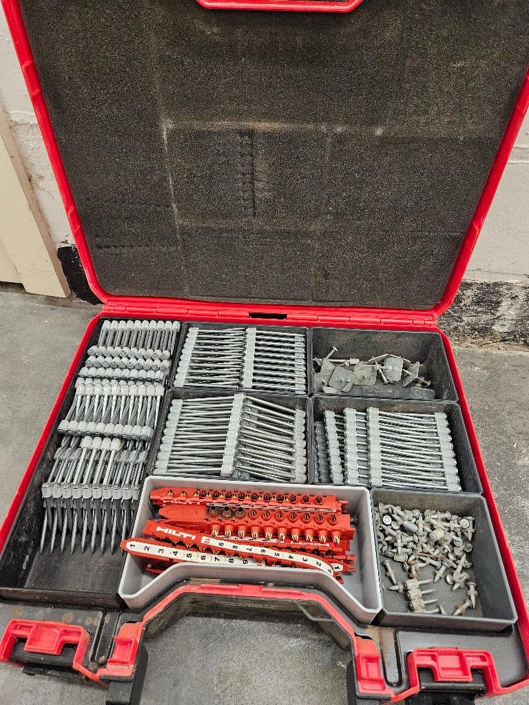 Set de clous pour tir à la poudre Hilti, Enlèvement, Neuf