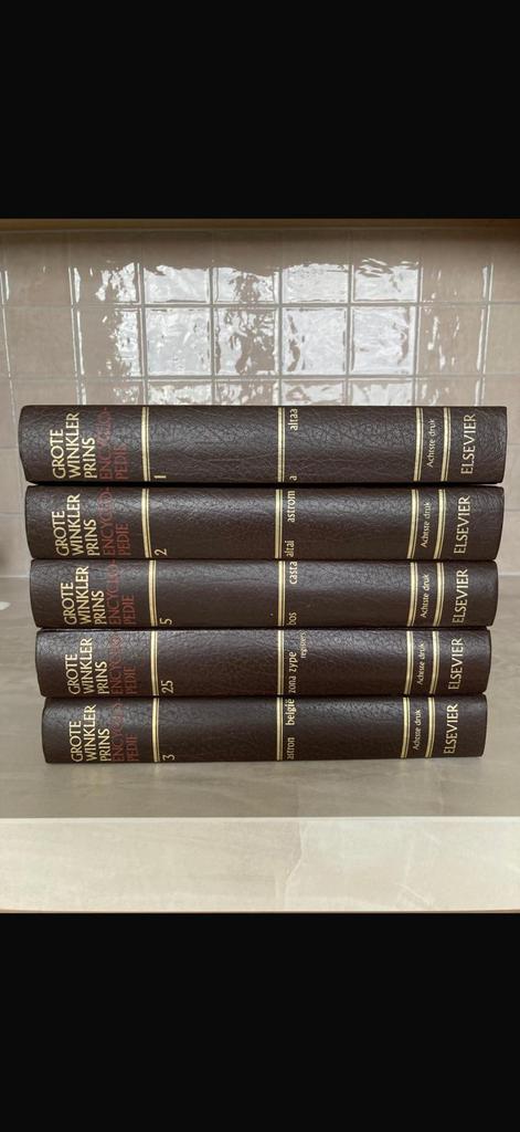 Complete set “Grote Winkler Prins Encyclopedie” (5 delen), Boeken, Encyclopedieën, Ophalen of Verzenden, Zo goed als nieuw