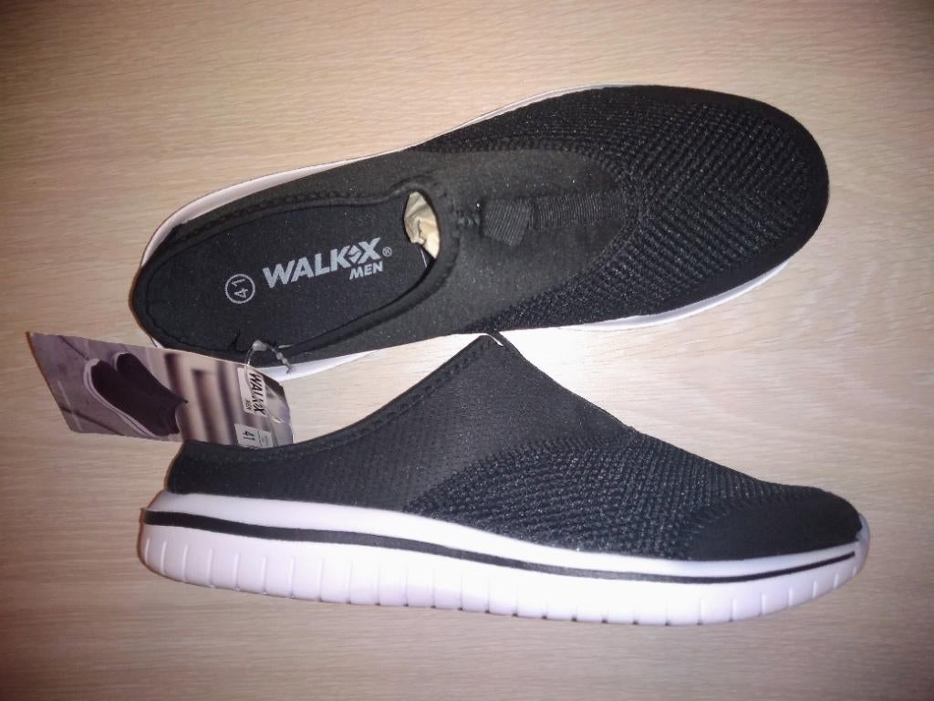 Mule homme 41 NEUF , Chaussures, Sabot  Basket , Pantoufles, Neuf, Sans marque, Enlèvement, Flâneurs