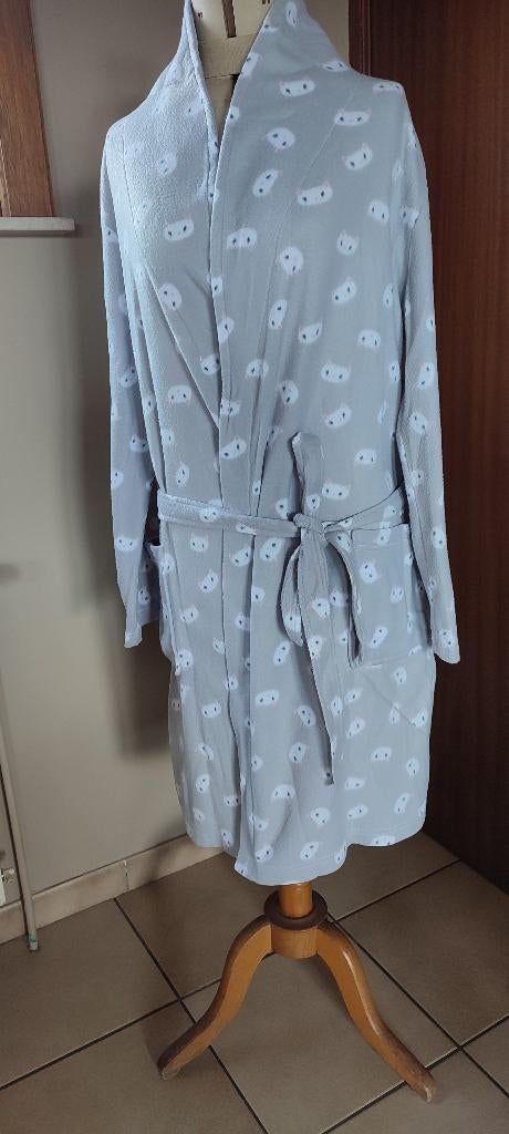 Peignoir " Femme", Vêtements | Femmes, Pyjamas, Comme neuf, Taille 42/44 (L), Enlèvement ou Envoi