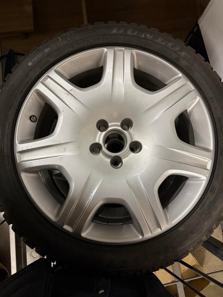 Ser hiver bentley 2010  / audi ou vw, Enlèvement, Pneu(s)