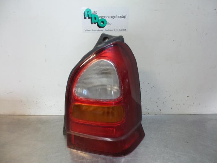 Feu arrière droit d'un Suzuki Alto (Alto 02-), -, 3 mois de garantie, Utilisé, -