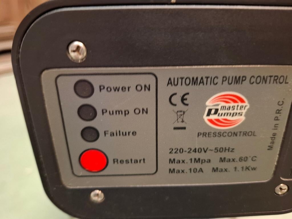 pompe pour citerne, Jardin & Terrasse, Enlèvement, Utilisé, Électrique, Pompe pour citernes d'eau de pluie