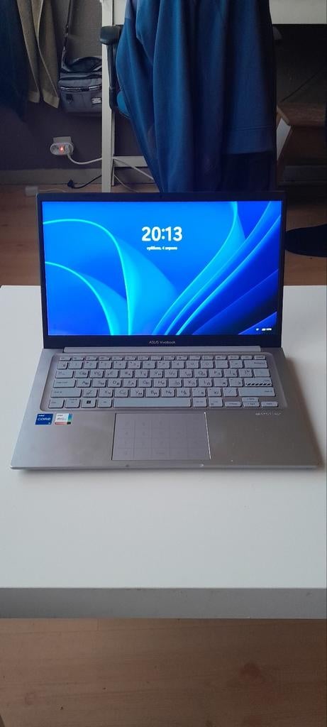 Asus Vivobook intel core i5. nooit gebruikt, Ophalen, 14 inch