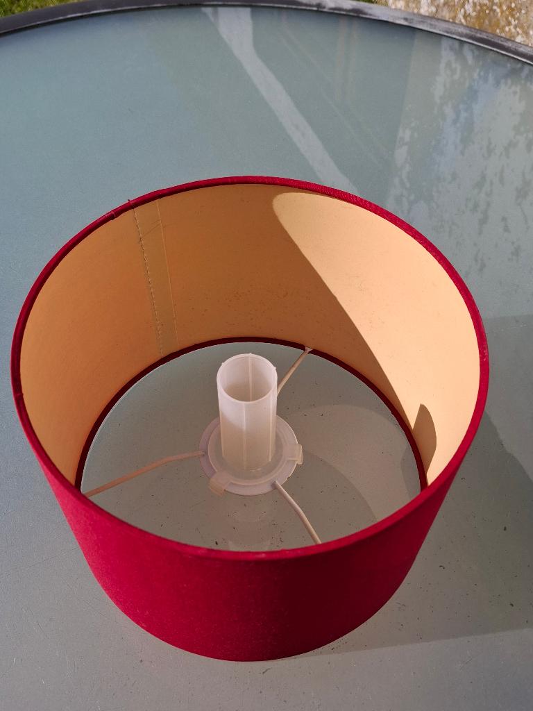 Abat-jour rouge, Rond, Comme neuf, Enlèvement, Moins de 25 cm