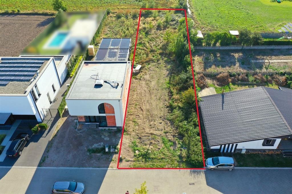 Ruime bouwgrond van 9 are 77 in Opitter (Bree), Immo, Gronden en Bouwgronden, Bree, 500 tot 1000 m²