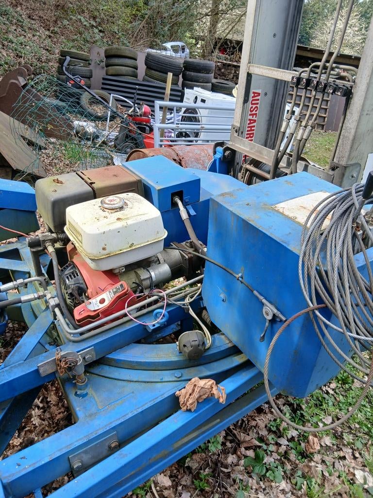 Remorque avec treuil hydraulique, Enlèvement