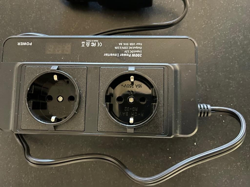 Auto-stroomomvormer (power inverter), Ophalen of Verzenden