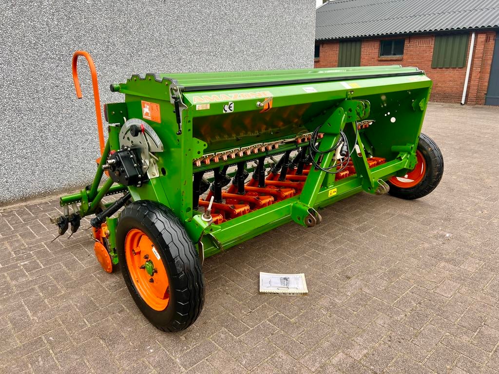 Zaaimachine Amazone D9-30 ( 24 schijven ), Tuin en Terras, Ophalen of Verzenden, Zo goed als nieuw