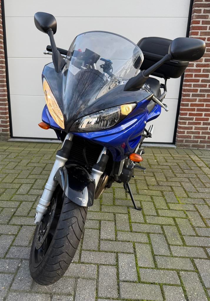 Yamaha FZ6 fazer