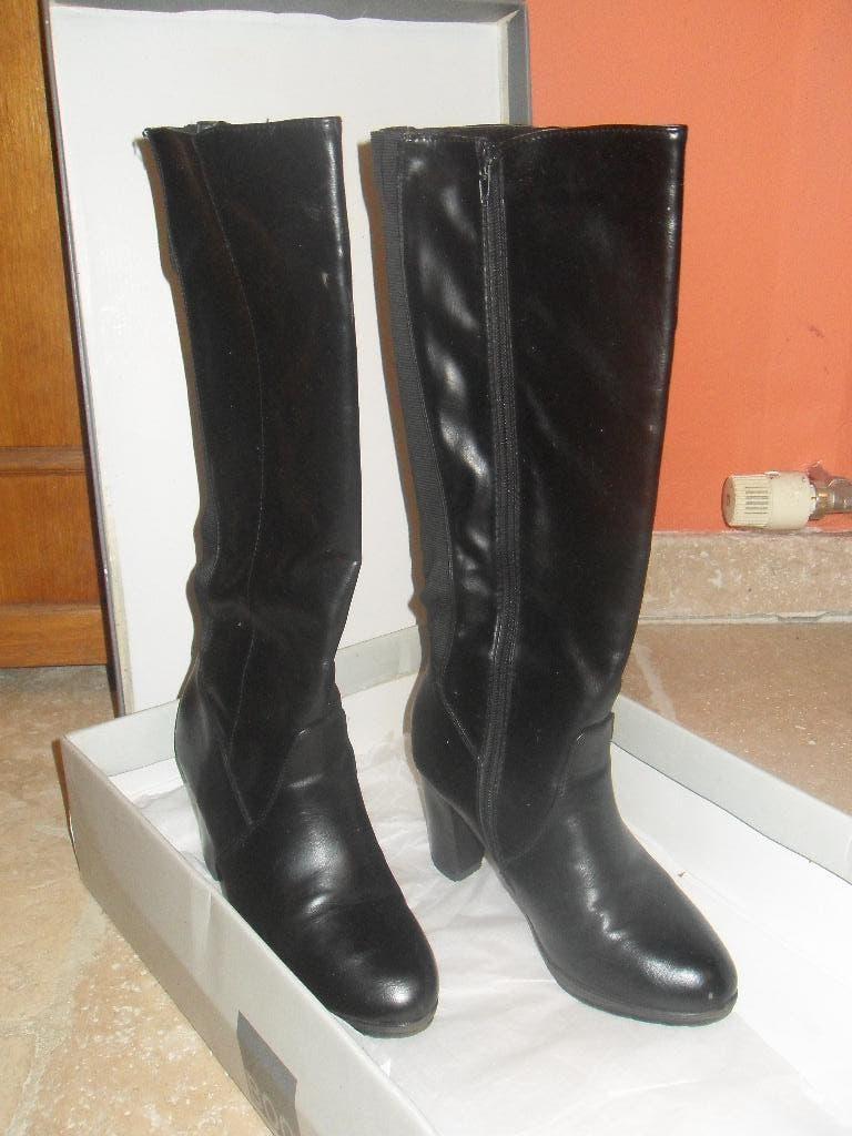 Dameslaarzen (1), Hoge laarzen, Zwart, Ophalen of Verzenden, Gedragen