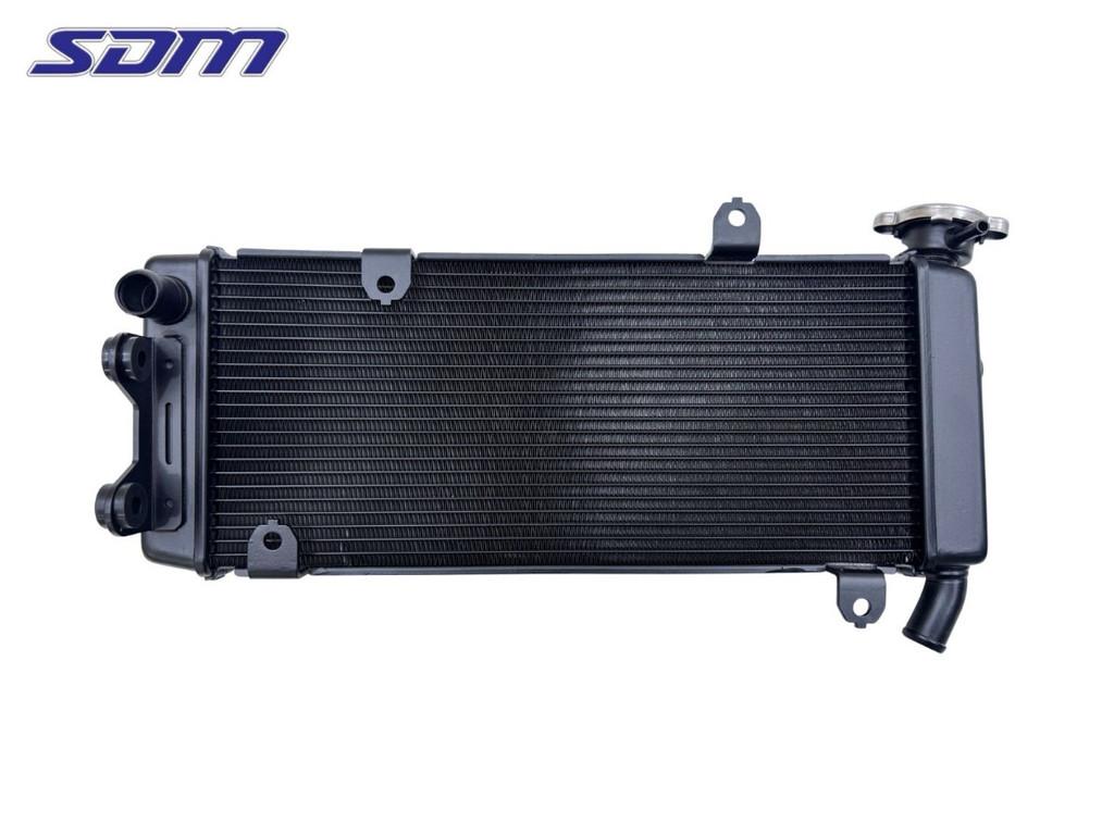 RADIATEUR EAU KLE 650 Versys 2015-2016 (KLE650 KLE650E-F), Dhr. S. di Majo, Neuf, Info@cama-motorparts.nl, P.J. Troelstraweg 8 8
3144 CX  MAASSLUIS, NL
