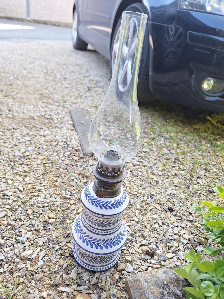 belle lampe petrol poterie sars la bruyere, Enlèvement