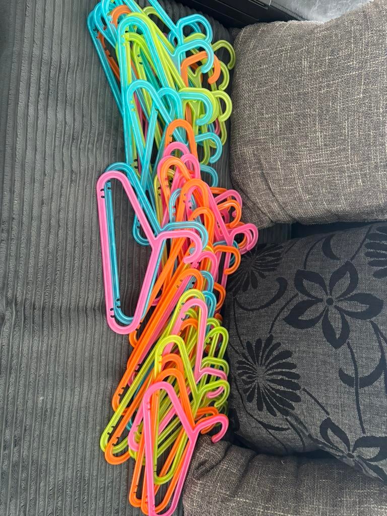 Kleerhangers Ikea, Kleding | Dames, Kledinghangers, Ophalen, Zo goed als nieuw