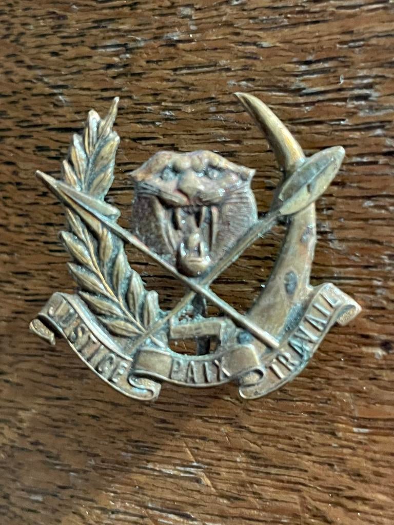 Écusson de béret d'infanterie du Zaïre, Envoi, Armée de terre, Emblème ou Badge