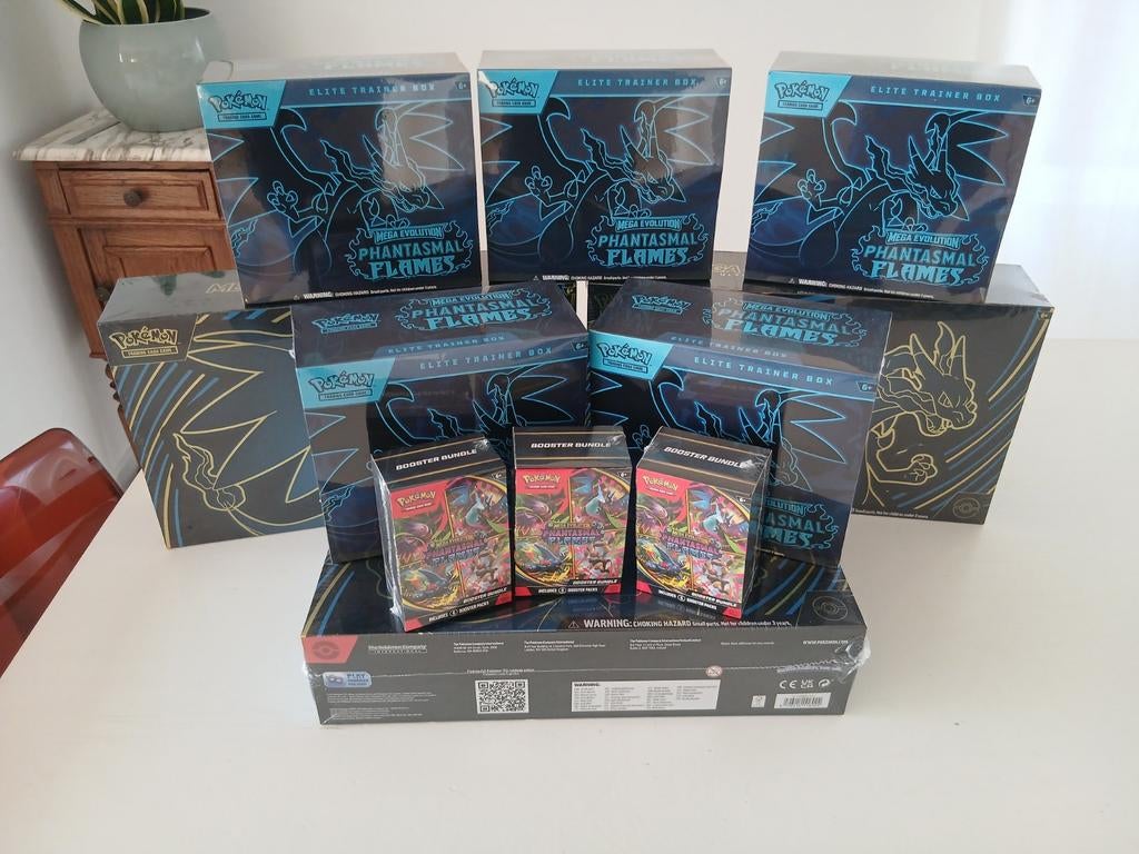 Phantasmal Flames UPC en ETB te koop, Ophalen of Verzenden, Nieuw, Speeldeck