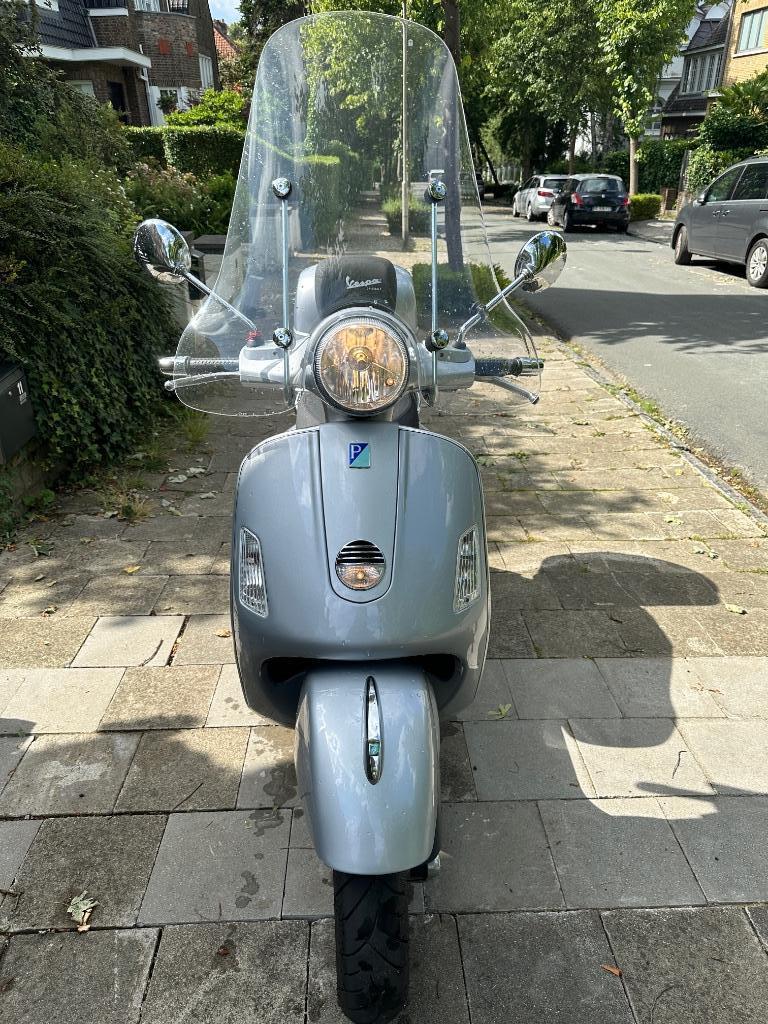 VESPA GTS 250 ie - 06/2006, Fietsen en Brommers, Scooters | Vespa, Ophalen, 250 cc, Gebruikt