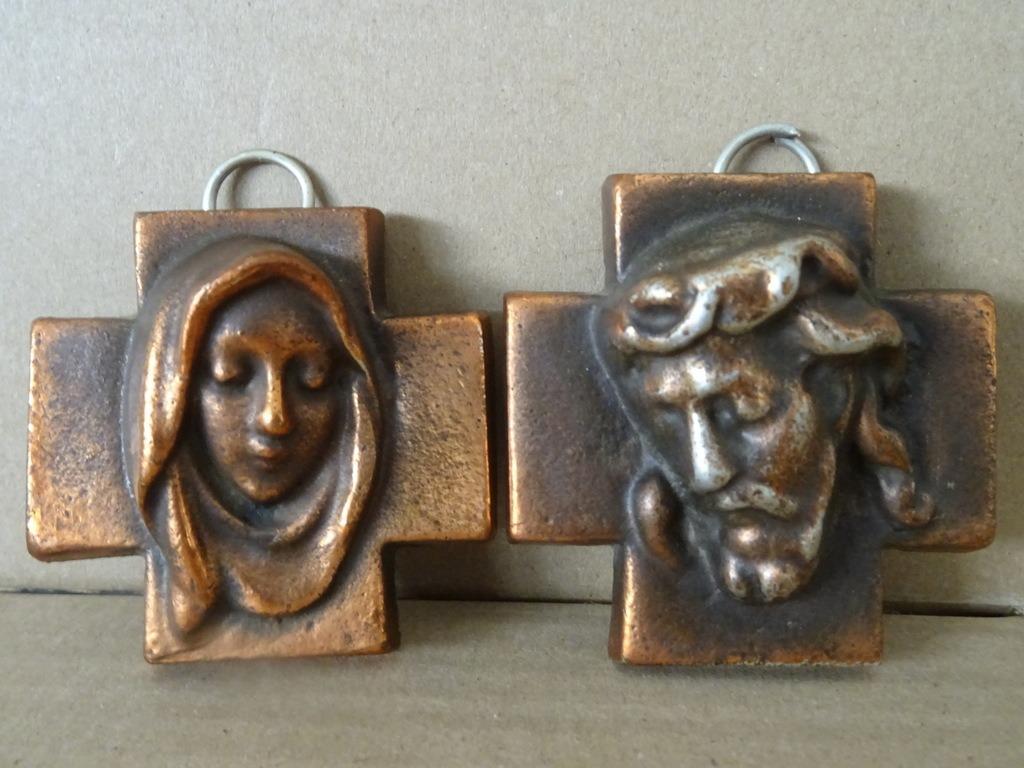 Art deco bronzen kruisbeeld reliëf plaquettes 7x7 Hongarije, Ophalen of Verzenden