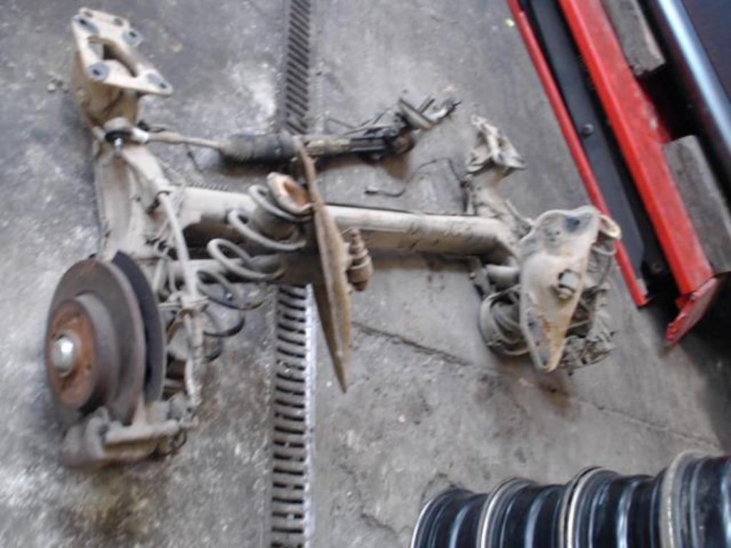 Train arrière complet Citroën Berlingo II 1.6HDi 66kw, Autos : Pièces & Accessoires, Enlèvement ou Envoi, Utilisé, Citroën