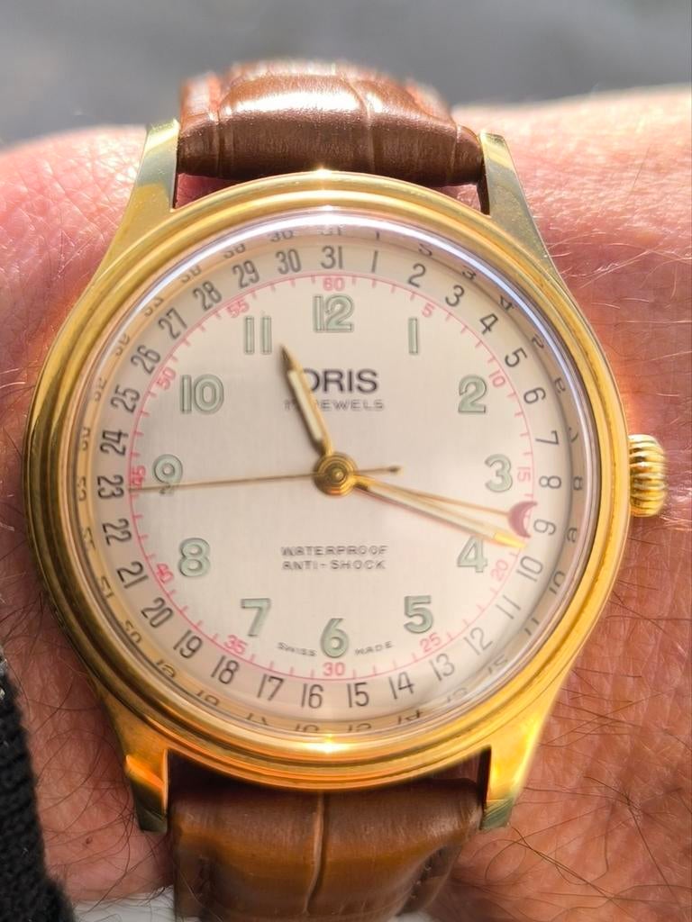 Montre Oris. Années 70. État proche du neuf, Enlèvement ou Envoi