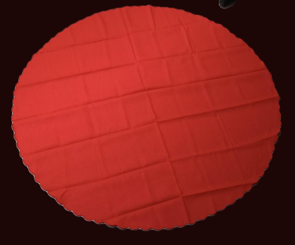 rood tafellaken boogjesboord rond 150cm, Huis en Inrichting, Ophalen of Verzenden, Nieuw, Rond