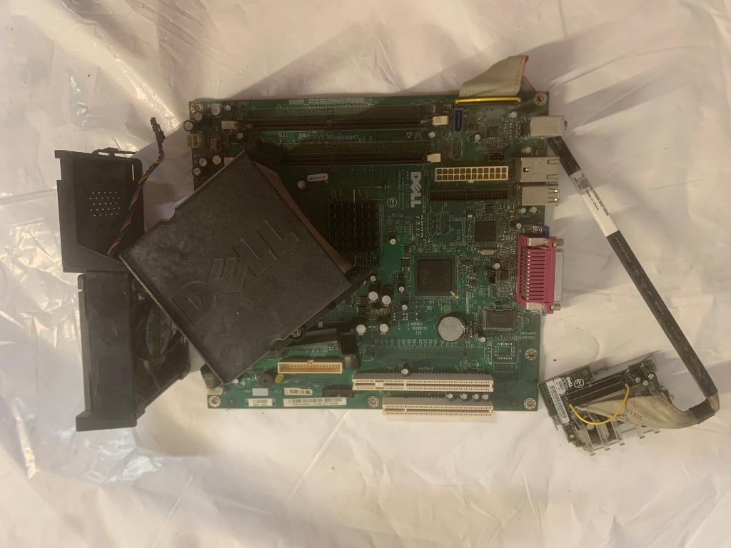 Carte mère Dell OptiPlex + Pentium 4 – Fonctionnelle, Informatique & Logiciels, Enlèvement ou Envoi, Utilisé, Intel, DDR2