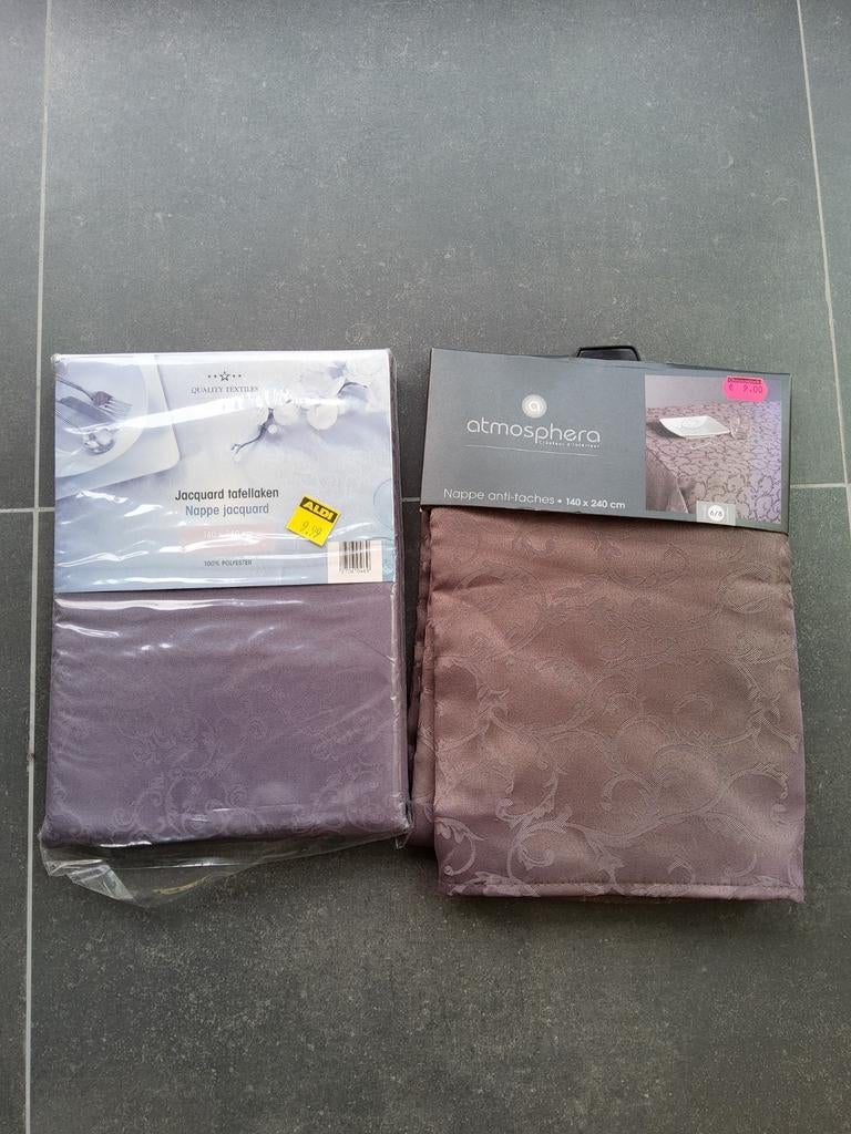 2 nappes antitaches à imprimé baroque 140240, Enlèvement ou Envoi, Neuf, Rectangle, Intérieur