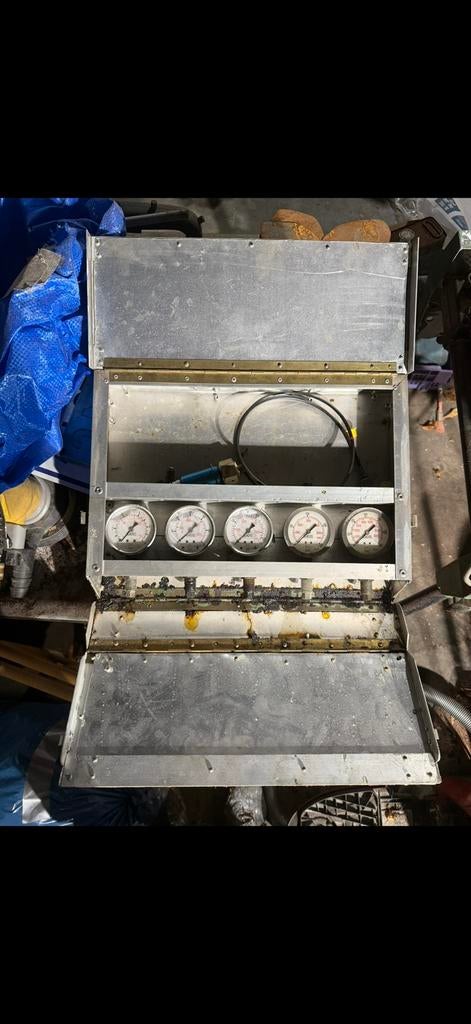 Testeur hydraulique, Enlèvement, Utilisé