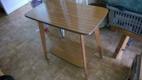 Table TV Vintage, Antiquités & Art, Enlèvement