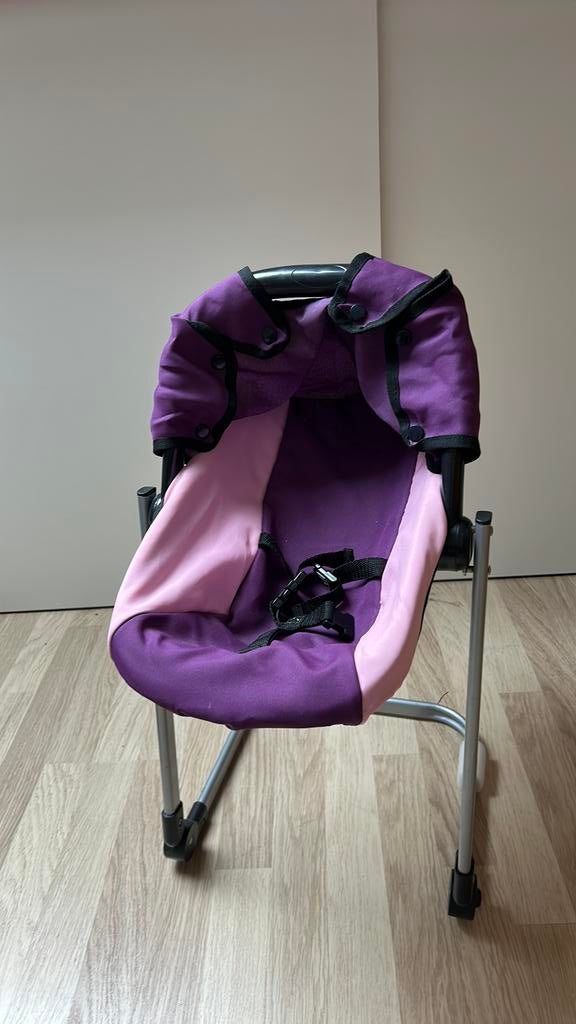 Berceau et lit poupée, Enfants & Bébés, Jouets | Poupées, Enlèvement, Comme neuf